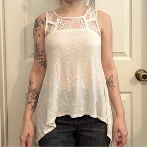 Dainty Cream Swing Hem Swing Hem Tank Top with Lace Details